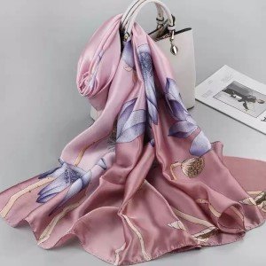 Hijab Chiffon Estampado com Seda