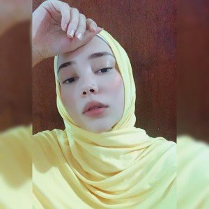 Cliente de Hijab Amarelo Chiffon